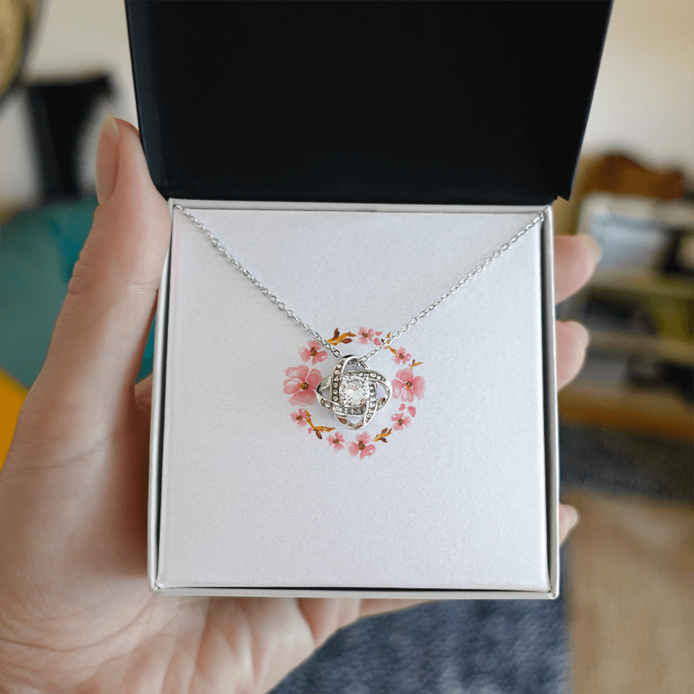Endless Love Knot Necklace — A Symbol of Your Unbreakable Bond